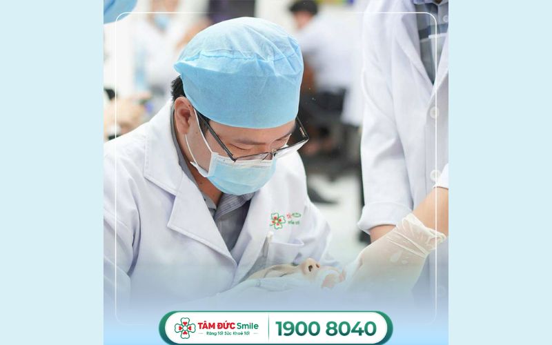 yeu-to-danh-gia-dia-chi-trong-rang-implant-tai-quan-9-1