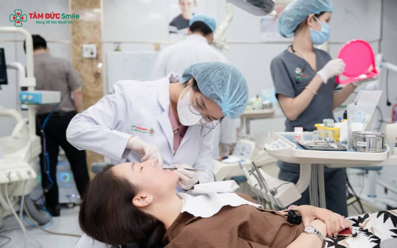 Tâm Đức áp dụng quy trình cắm vít Abc888k vip truy cập nhanh chuẩn y khoa, đảm bảo hiệu quả và chính xác