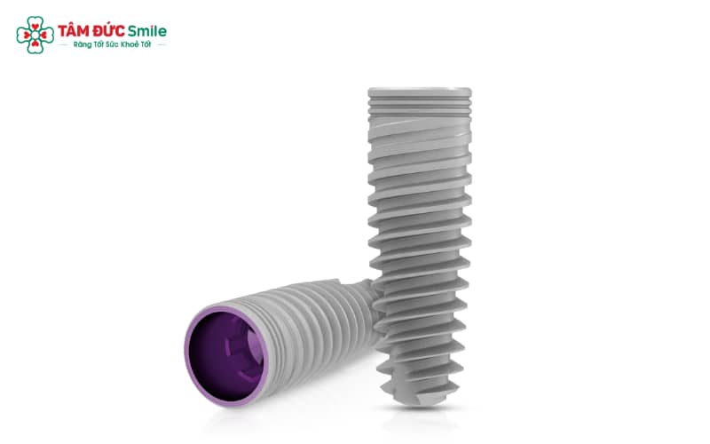 Implant Mis C1 có thiết kế hình côn, tạo lực nén tối ưu ở vùng cổ và 2/3 thân trụ trên