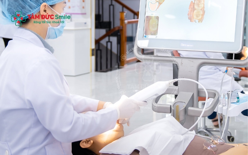 Tại ABC8 ✅ Truy Cập Nhà Cái ABC8 Com Cá Cược Tặng 88k, chi phí niềng Invisalign minh bạch cùng chính sách trả góp linh hoạt.