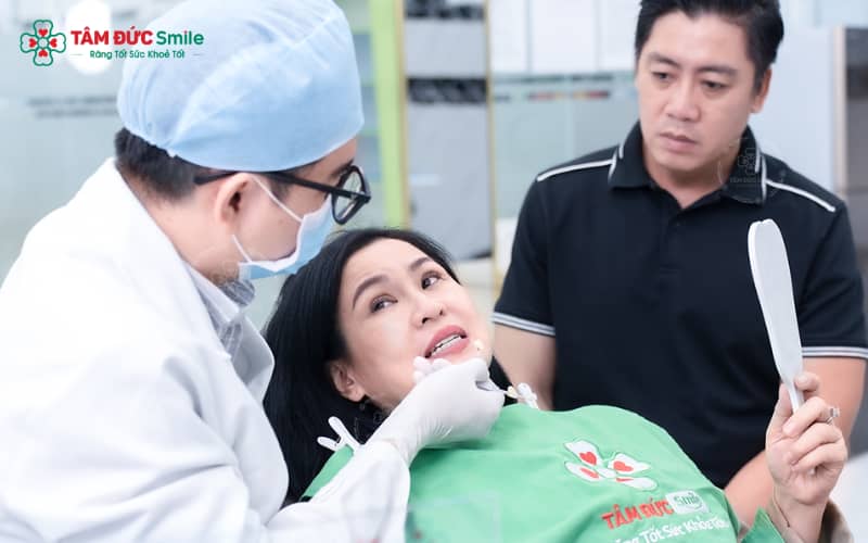 Người có làn da sáng nên chọn tone trắng sáng B1 – B2; da ngăm hợp tone A2 – A3 để tổng thể gương mặt hài hòa, tự nhiên