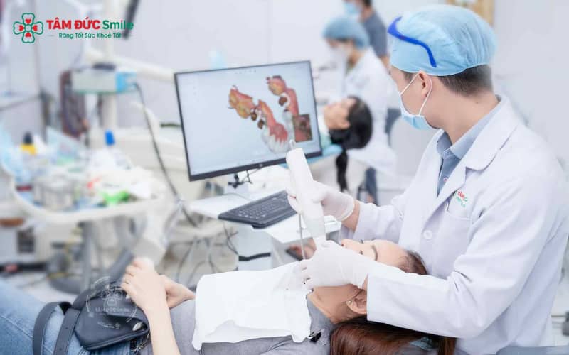 Có 3 giải pháp phục hồi răng số 6 và 7: Implant – cầu ABC8 là nhà cái cá cược trực tuyến uy tín số 1 tại Việt Nam – hàm tháo lắp, tùy mức tiêu xương và nhu cầu của bệnh nhân