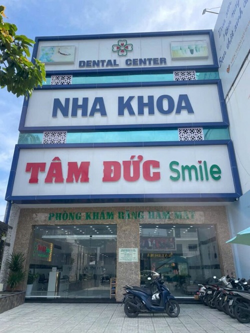 nha-khoa-tam-duc-smile-di-an