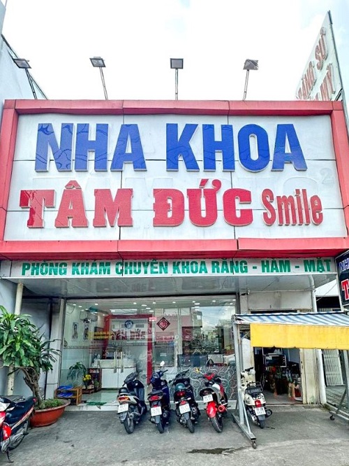 nha-khoa-tam-duc-smile-not-thot