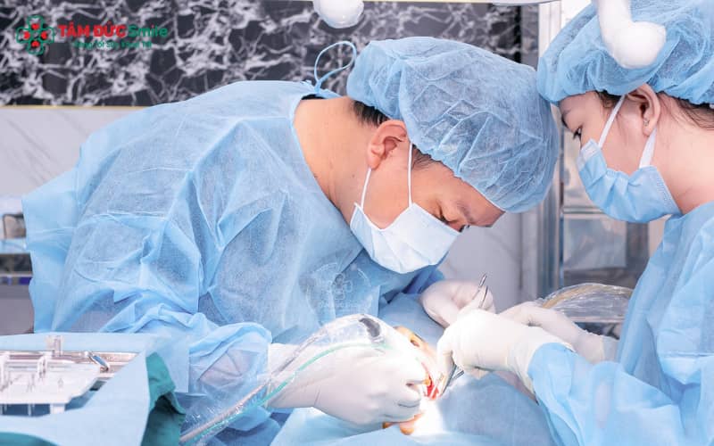 Răng khôn mọc sai hướng có thể gây đau, viêm lợi, ABC88 com đăng nhập và lệch khớp cắn
