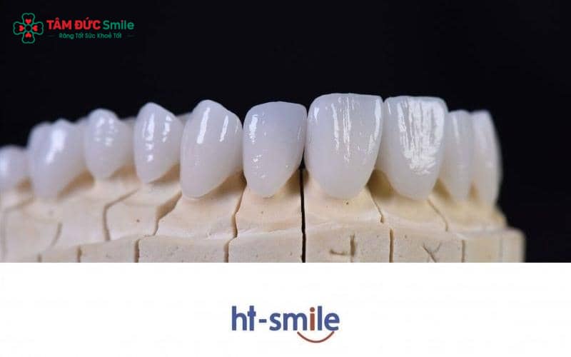 Abc8com cá cược thể thao HT Smile nổi bật với độ trong mờ lý tưởng và khả năng tán sáng giống răng thật
