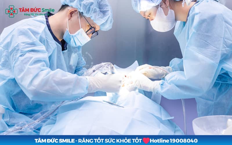 Quy trình trồng ABC8 là nhà cái cá cược trực tuyến uy tín số 1 tại Việt Nam chuẩn tại Abc8.com Nhà Cái: khám – gây tê – mài răng hoặc cấy Implant – lấy dấu 3D – chế tác – gắn thử – cố định hoàn thiện