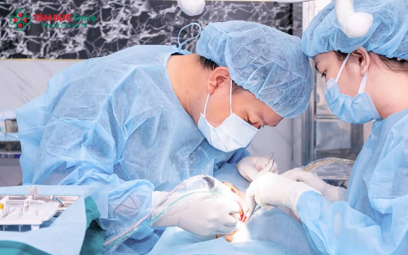 Điều trị nha chu chuyên sâu giúp nướu phục hồi và ổn định, tạo nền tảng vững chắc trước khi bắt đầu quá trình Abc888k vip truy cập nhanh