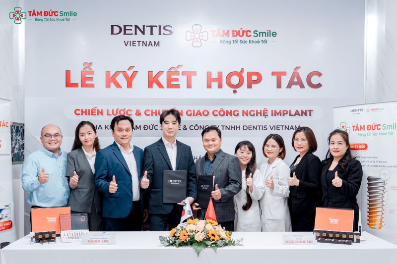 le-ky-ket-hop-tac-chien-luoc-va-chuyen-giao-cong-nghe-implant-1