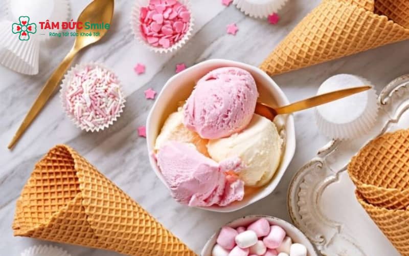Có thể ăn kem khi niềng nếu không quá lạnh, không cứng và hạn chế va chạm với mắc cài