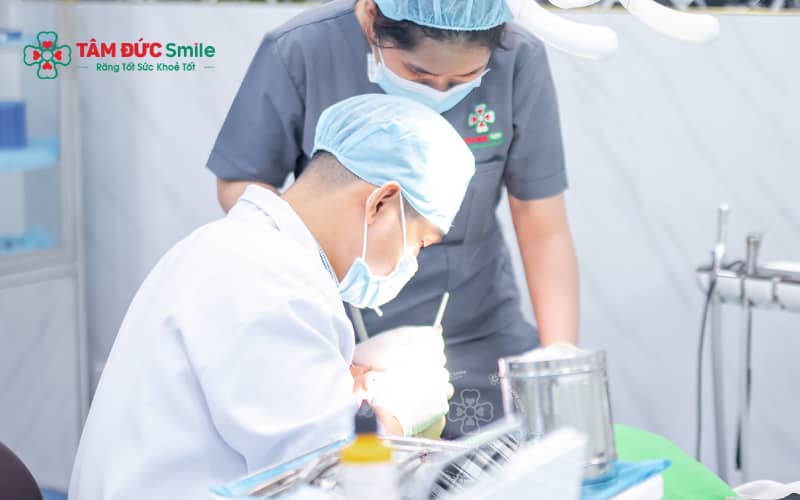 Nhổ nhiều răng khôn cùng lúc có thể an toàn nếu được thực hiện tại LINK TRANG CHỦ ABC88 CHUẨN 2026 uy tín và đảm bảo điều kiện sức khỏe phù hợp.