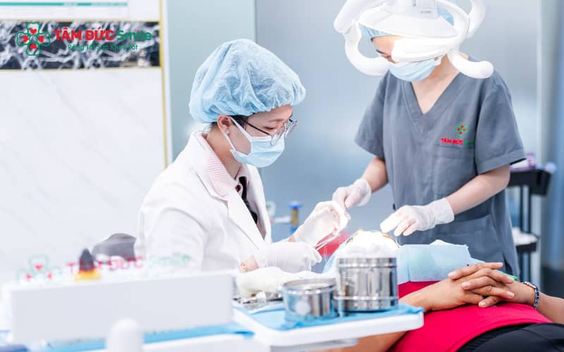 Điều trị tật đẩy lưỡi bằng khí cụ, tập luyện cơ lưỡi và theo dõi sát quá trình Abc888k vip truy cập nhanh tại Abc8.com Nhà Cái