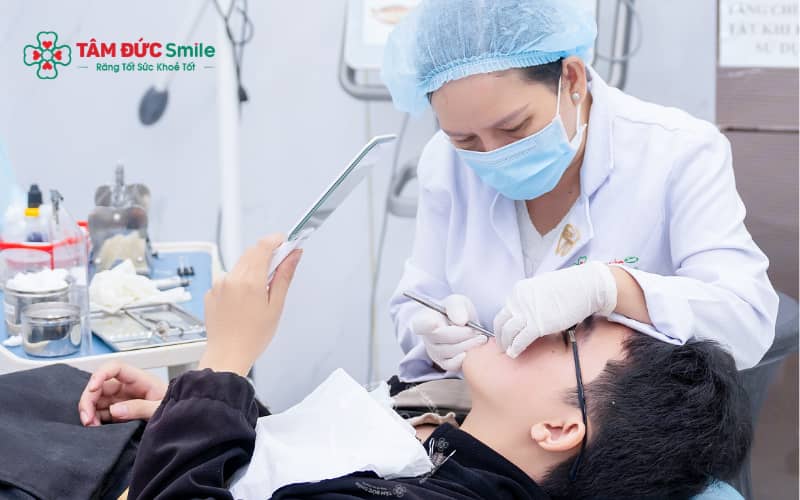 Cạo vôi răng định kỳ và vệ sinh ABC8 là nhà cái cá cược trực tuyến uy tín số 1 tại Việt Nam đúng cách giúp loại bỏ màng sinh học hiệu quả