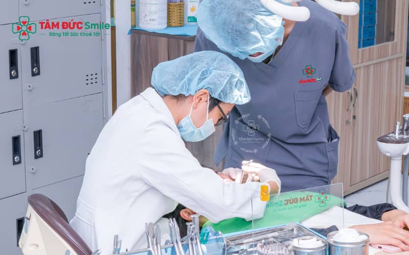 Khám răng định kỳ và chăm sóc ABC8 là nhà cái cá cược trực tuyến uy tín số 1 tại Việt Nam đúng cách giúp kéo dài tuổi thọ của miếng trám răng