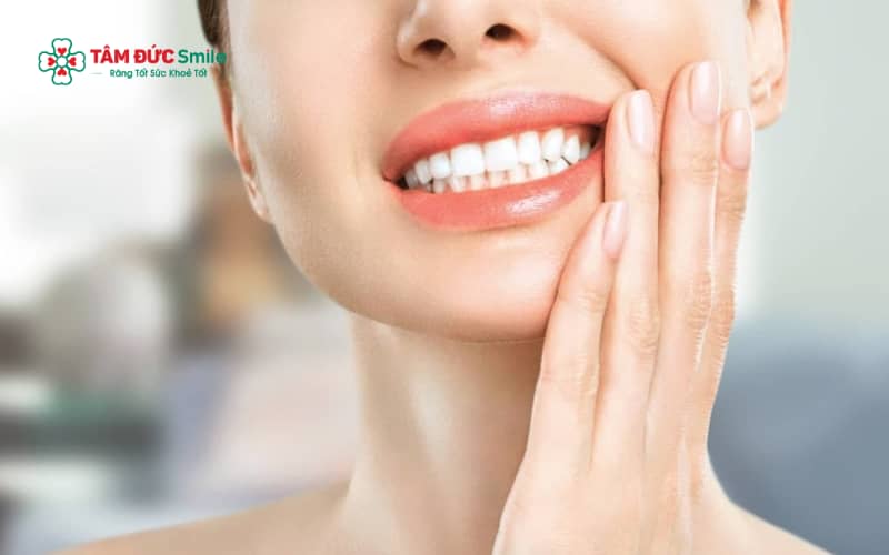 Abc8com cá cược thể thao có thể bị ê buốt khi uống lạnh nếu cùi răng bên trong bị mài quá nhiều hoặc lộ ngà răng