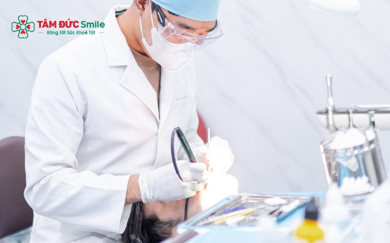 Viêm tủy răng có hồi phục không thể tự khỏi hoàn toàn nếu không loại bỏ nguyên nhân gây kích thích.