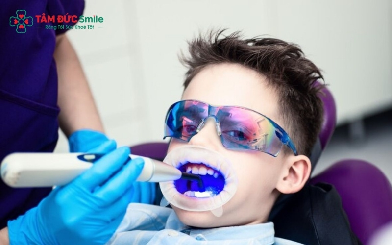 Tuyệt đối không tự ý dùng thuốc tẩy trắng răng của người lớn cho ABC8 đường link chính thức vì có thể gây tổn thương tủy răng nghiêm trọng