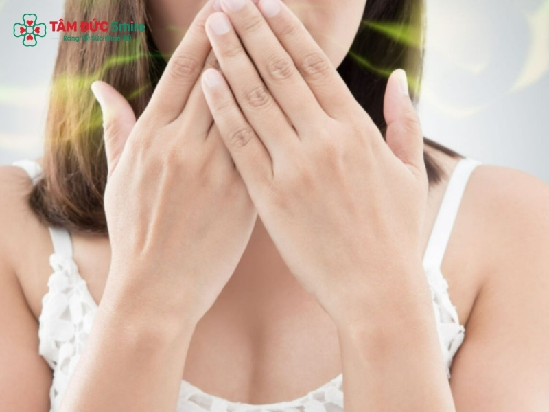 Trào ngược dạ dày gây hôi miệng: dấu hiệu, cách xử lý hiệu quả