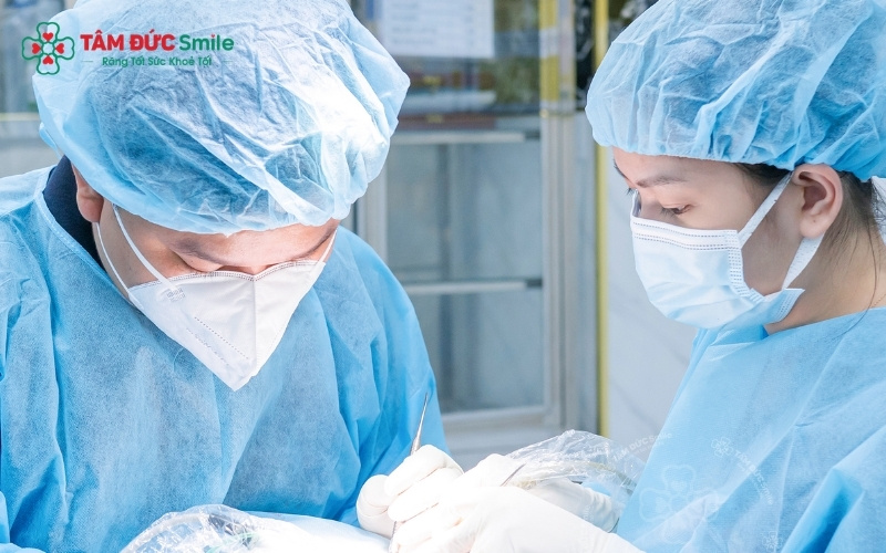 Chi phí trồng răng số 7 phụ thuộc vào phương pháp và loại vật liệu khách hàng lựa chọn, đi kèm với nhiều chương trình trả góp hấp dẫn tại LINK TRANG CHỦ ABC88 CHUẨN 2026.
