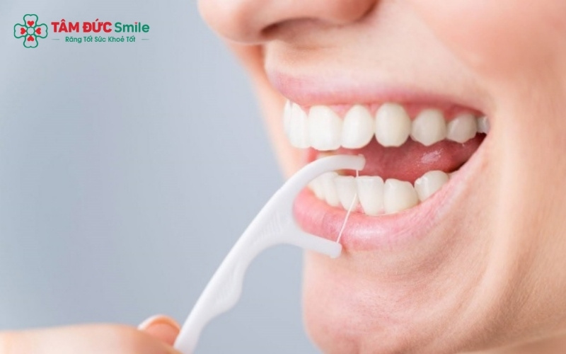 Tuyệt đối không dùng tăm tre nhọn để xỉa ABC8 là nhà cái cá cược trực tuyến uy tín số 1 tại Việt Nam vì dễ làm trầy xước bề mặt sứ và gây tụt nướu, hở cổ Abc8com giaitri tructuyen